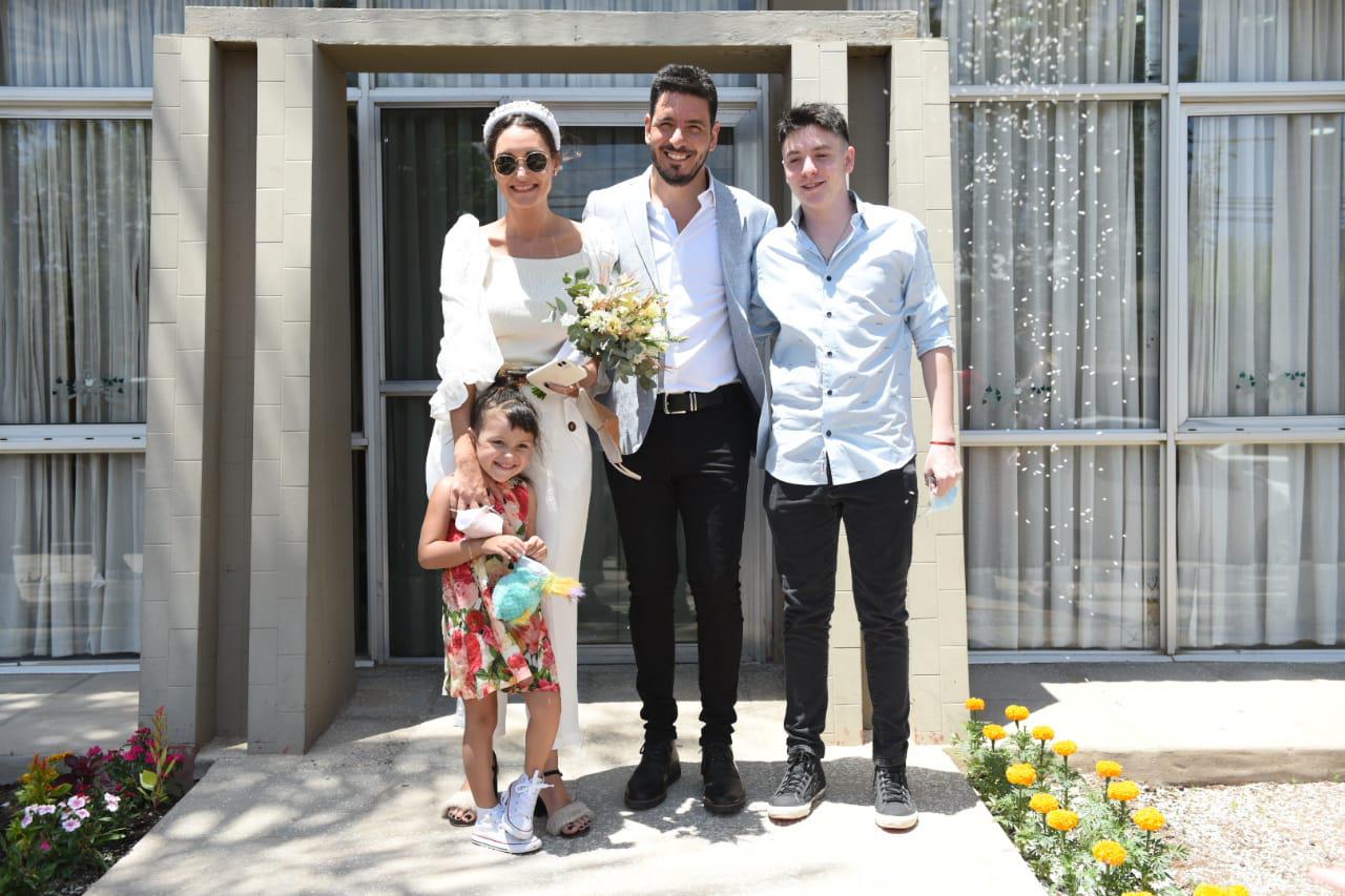 21aed8cd-ff0d-4294-bf6b-997d59cbb040