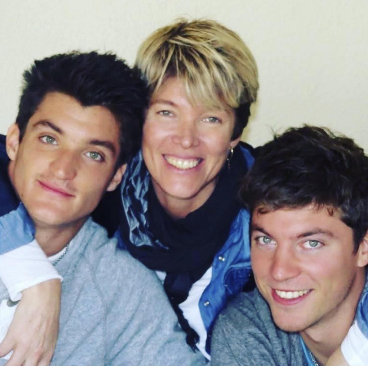 GUSTAVO-NANCY Y JUN MANUEL