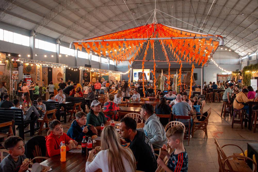 b6e2dca8-3379-4e3c-8350-c46e9bb34773