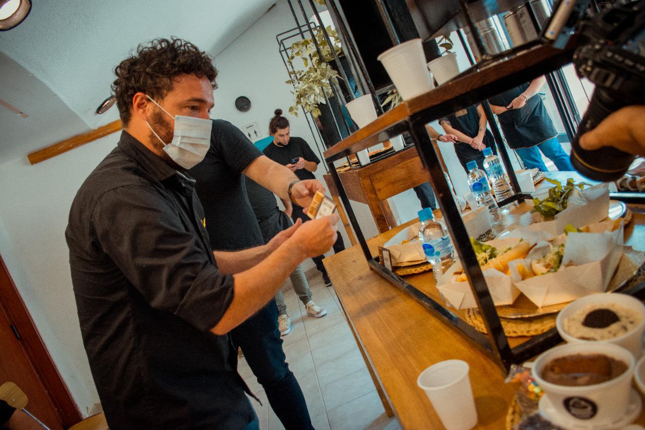 3f5201e9-8ca4-4e96-8743-4893cd0d706f