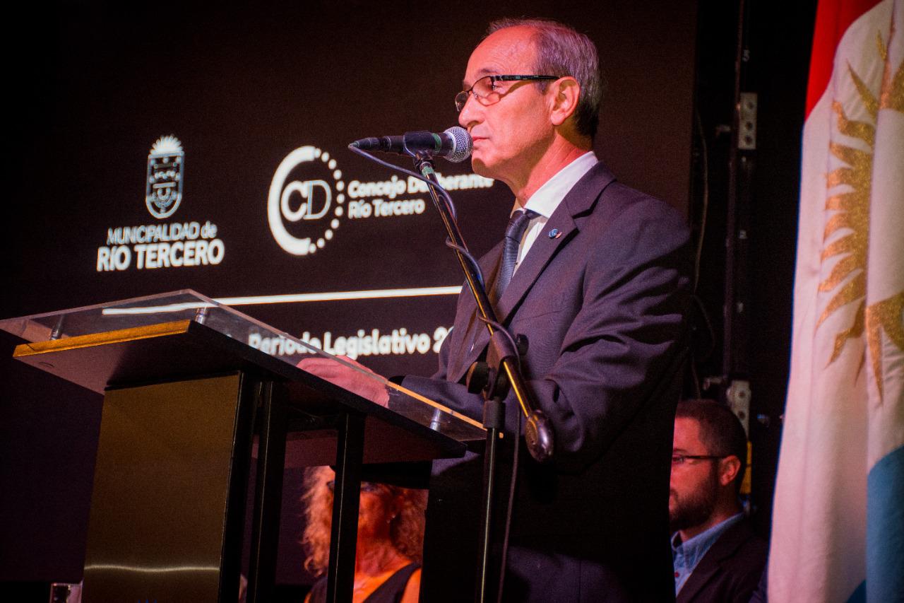 e13f3bf1-6166-4490-ab39-7c96485844ea