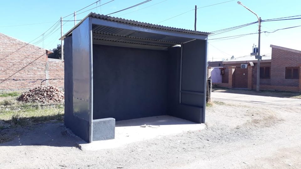 38273671_314469845958378_4585720596070924288_n