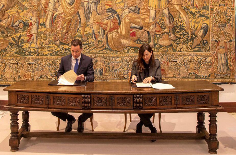 0fc4e933-3e73-4ffd-b67b-ac5f135883ad