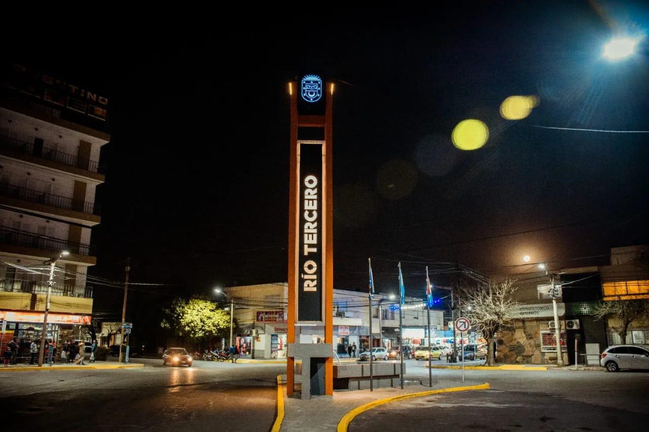 a1da088d-b15d-4916-a545-bb1cb803db8f