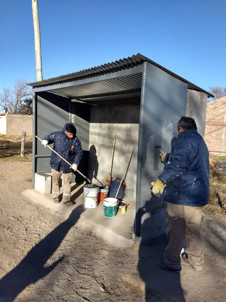 37989686_314469815958381_6591547052893667328_n