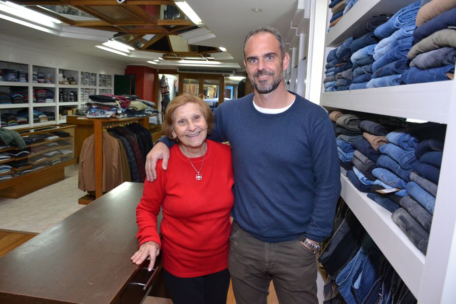 LOCALES - pagina 7