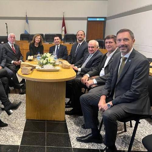 34db2cb5-74f8-476b-95ca-5b61e8c51640