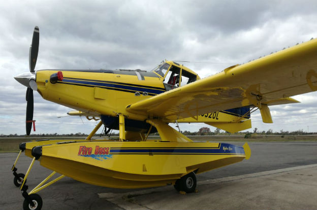 avion fuego