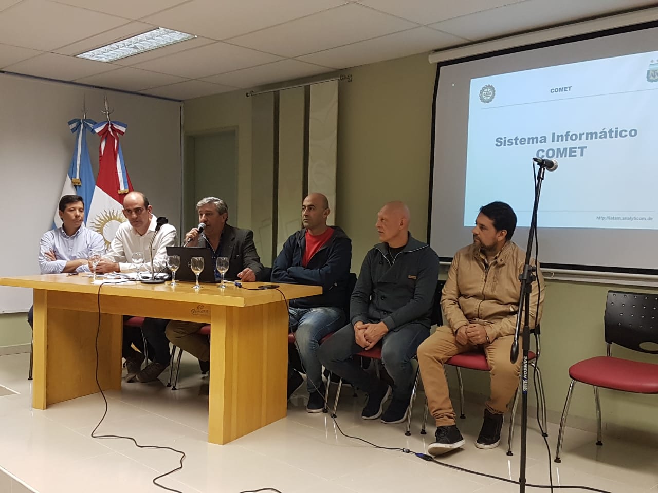 b4fc3b86-99cd-4c2d-9aa9-9b177d0aaa43