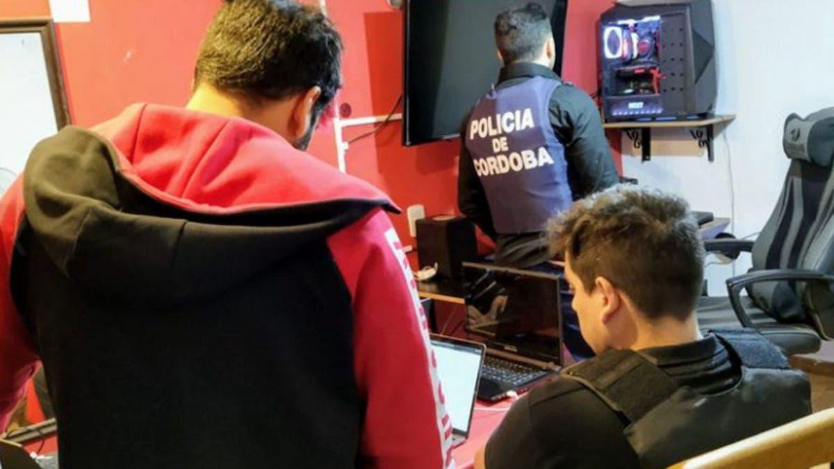 JUDICIALES Grooming