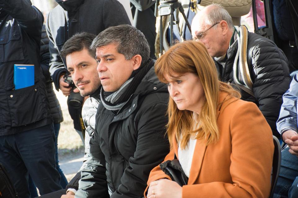 34791203_762196163904391_2044078809950453760_n