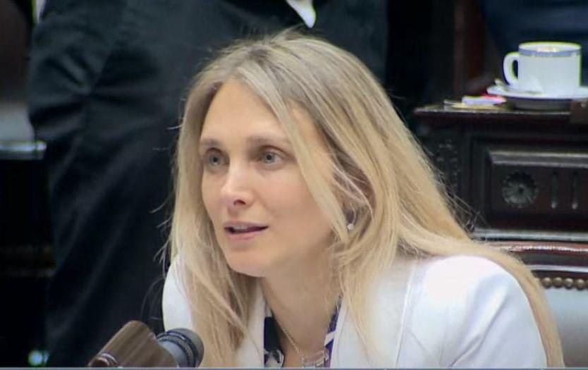 LOCALES-GABI BROUWER