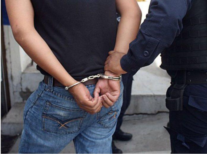 Detenido-abuso-sexual