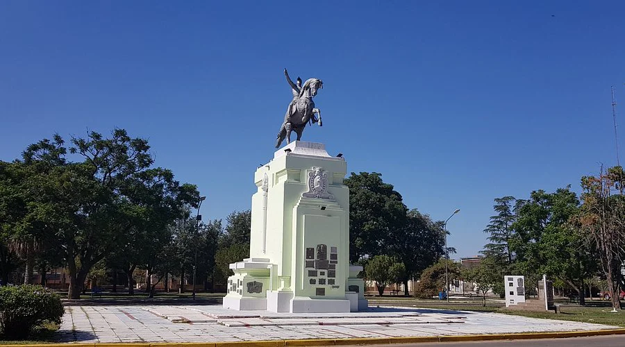 monumento-al-general