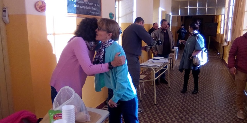 61604425_1374320422720558_1091045809148919808_n