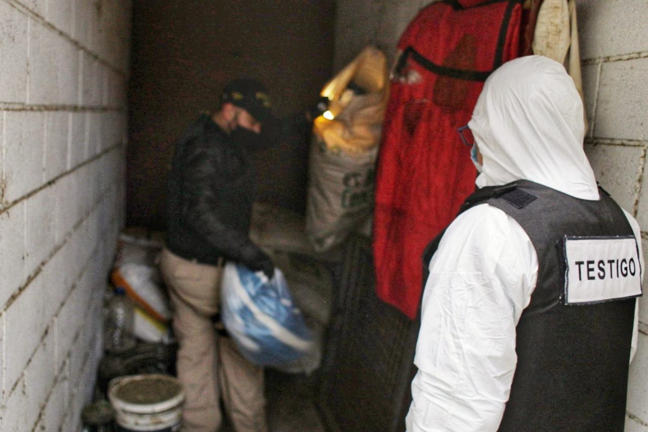 c2b6c272-9fd1-4363-9b89-6ba846b35595