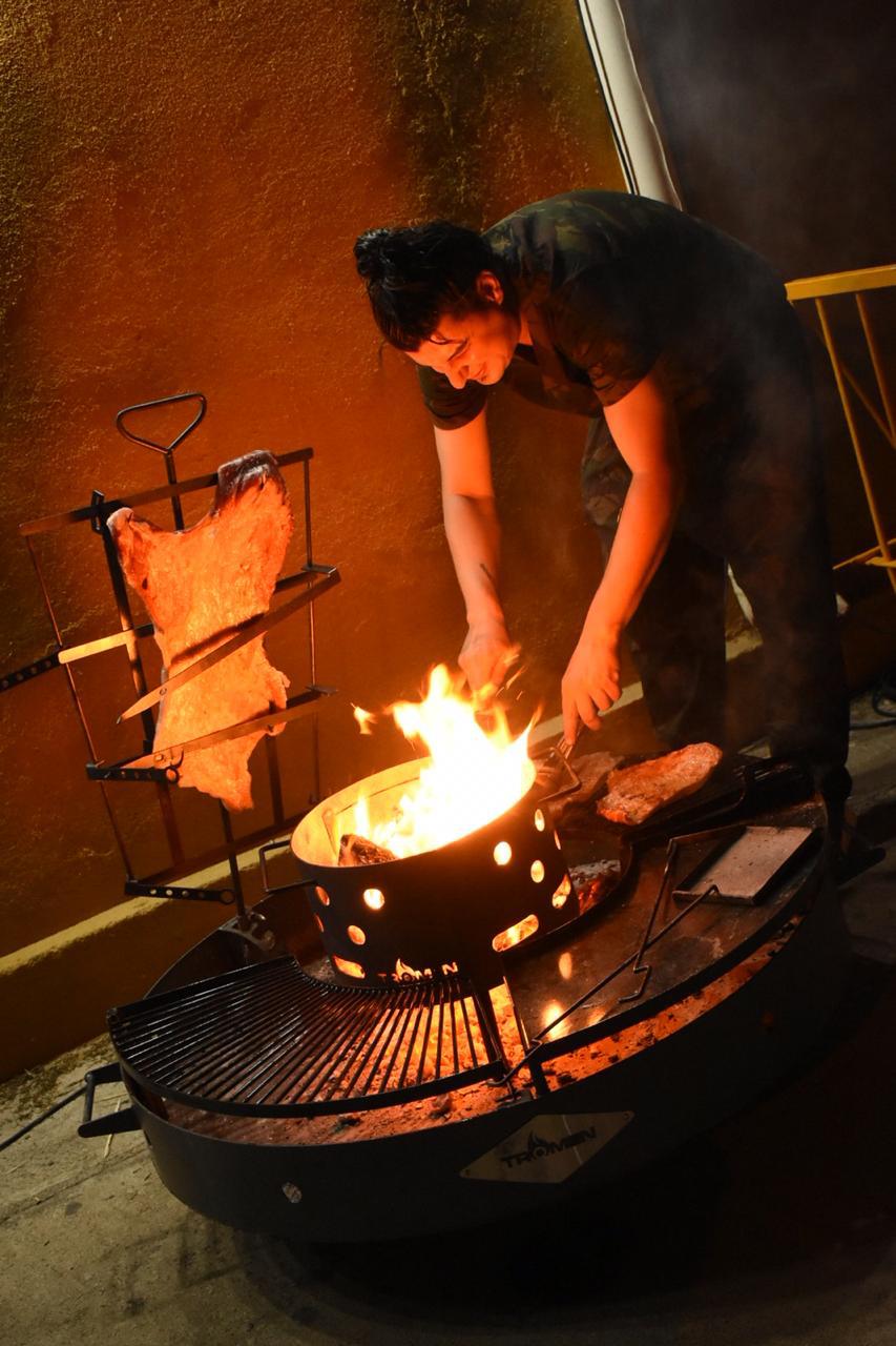 b8a4b5bb-ad15-4799-aad9-65f08284f99b