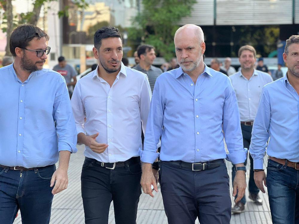 LOCALES-FERRER CON LARRETA