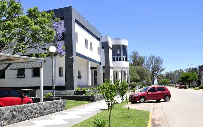 TRIBUNALES