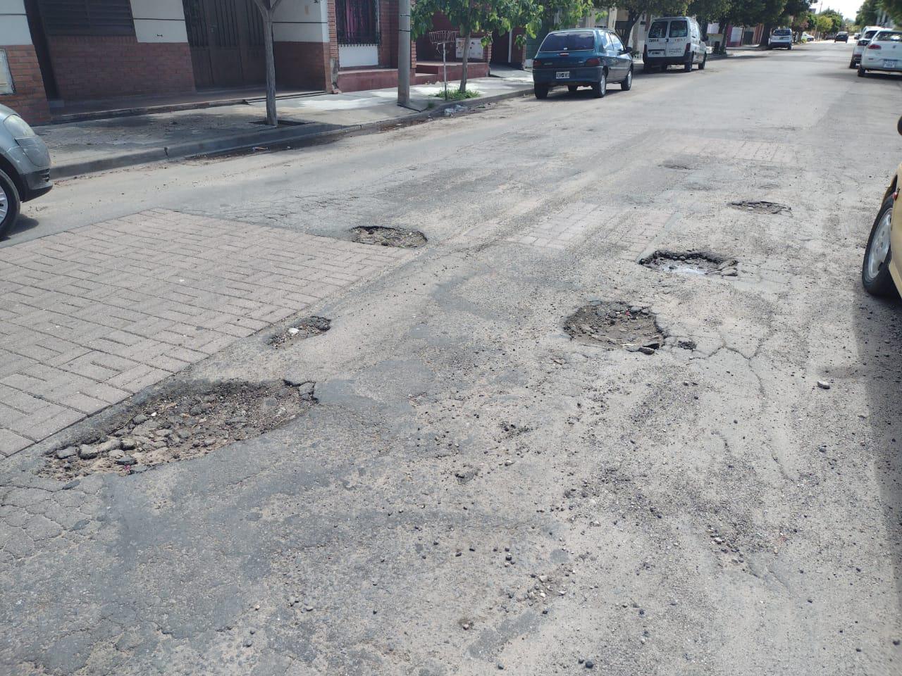 LOCALES Bache