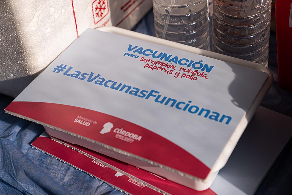 cartel-de-campana-vacunacion