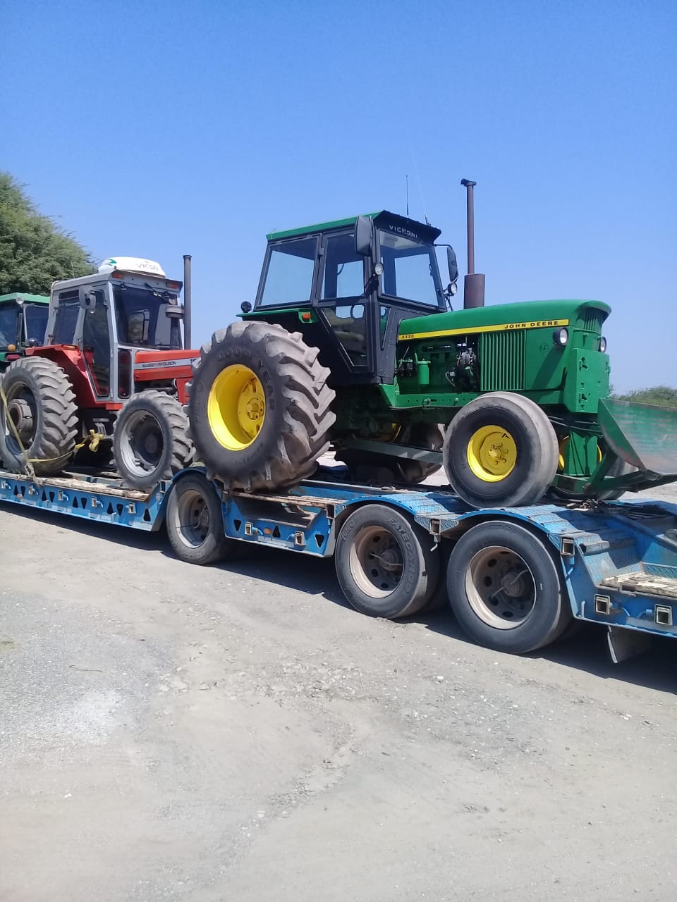 a6e933ee-37ac-47cf-8a7d-27af5f081bfb