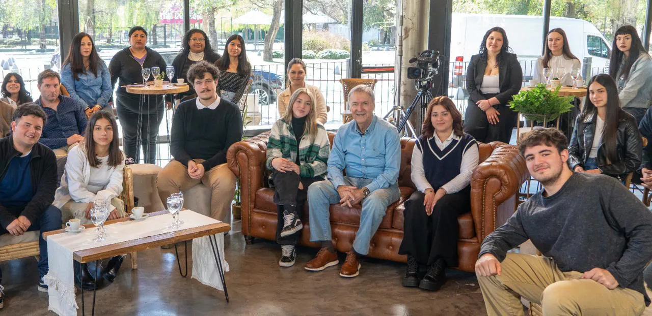 schiaretti y los jovenes