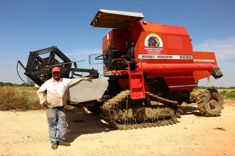 AGRO Maquinaria