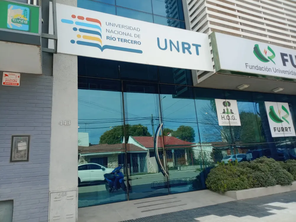 UNRT (2)