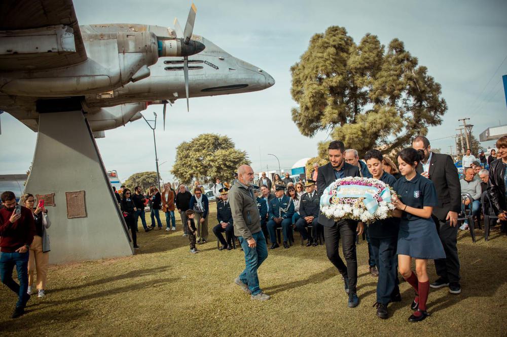 519f4c53-2409-4c68-850e-6d83c5cbd8ba