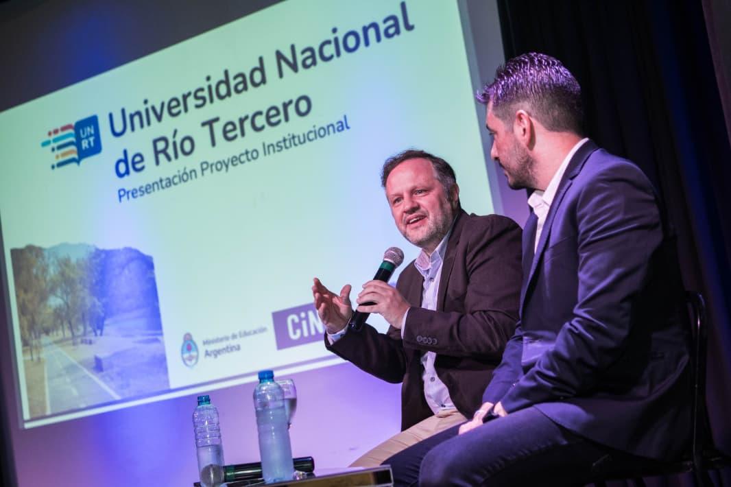 LOCALES - Universidad