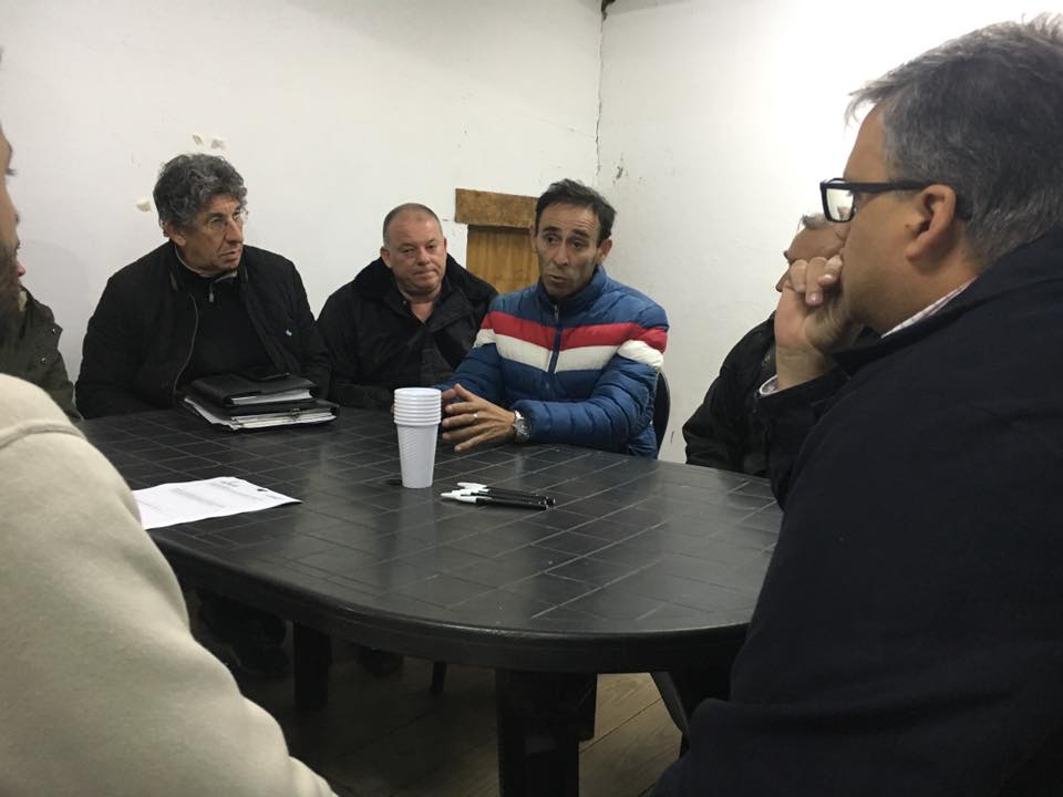 34174434_758582237599117_6050164432368041984_n