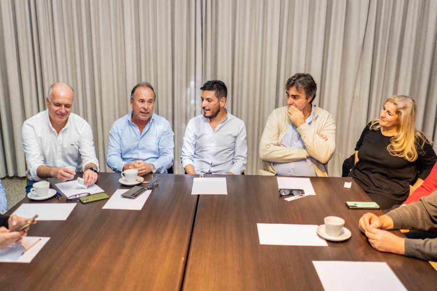 Reunión intendentes