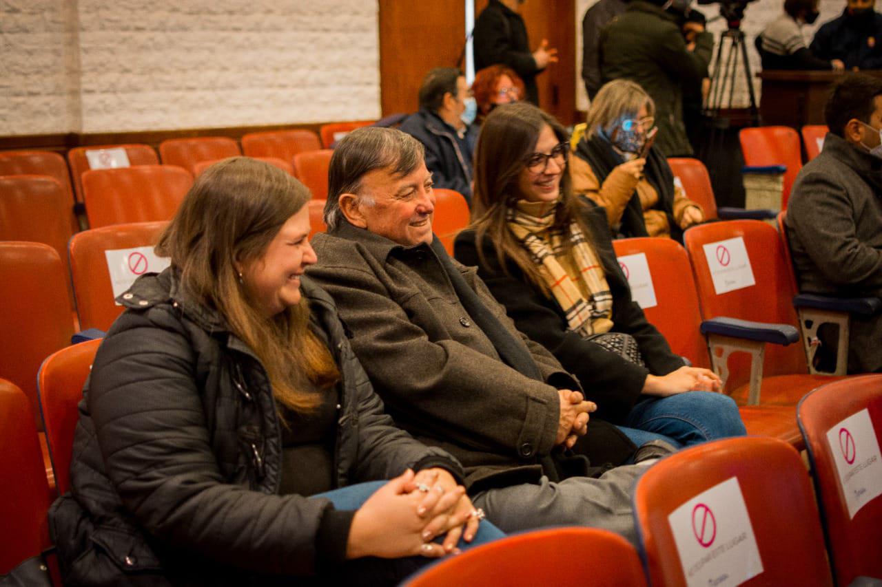 4d840bbd-9959-4186-bcba-2ea25486685d