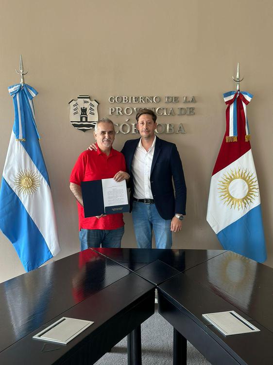 Yamil Mengo