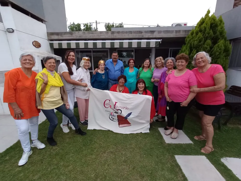 CAFE LITERARIO
