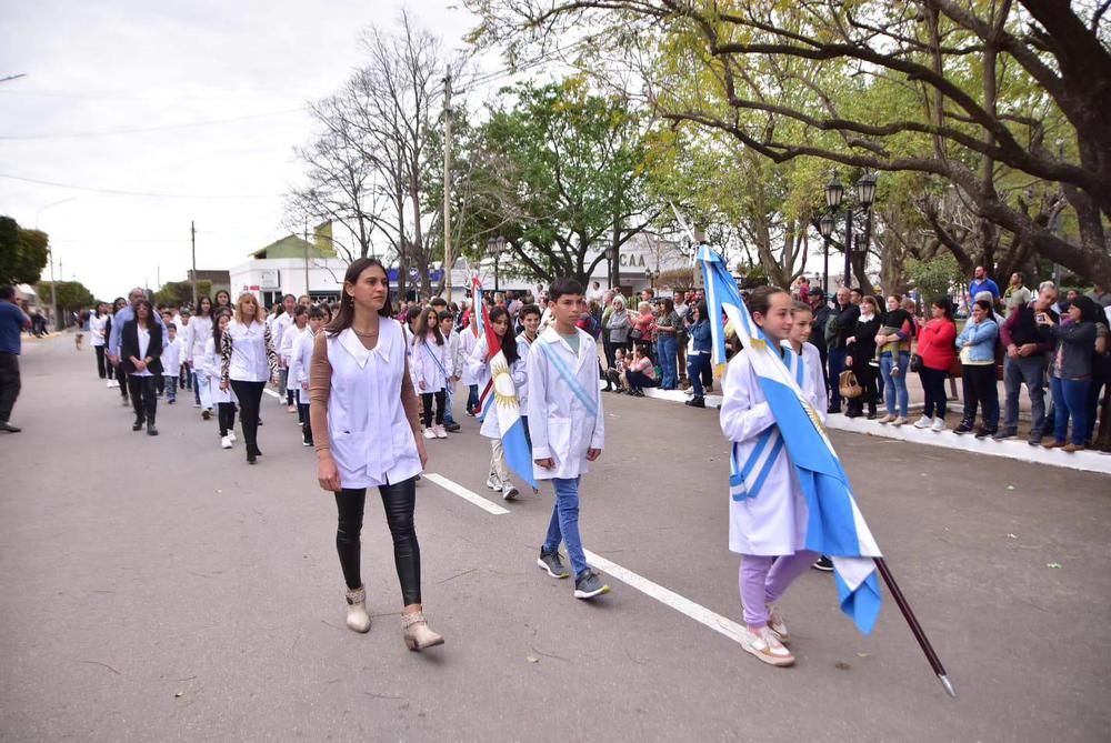 7ef7e3a2-d618-47db-8d59-d16220490a63