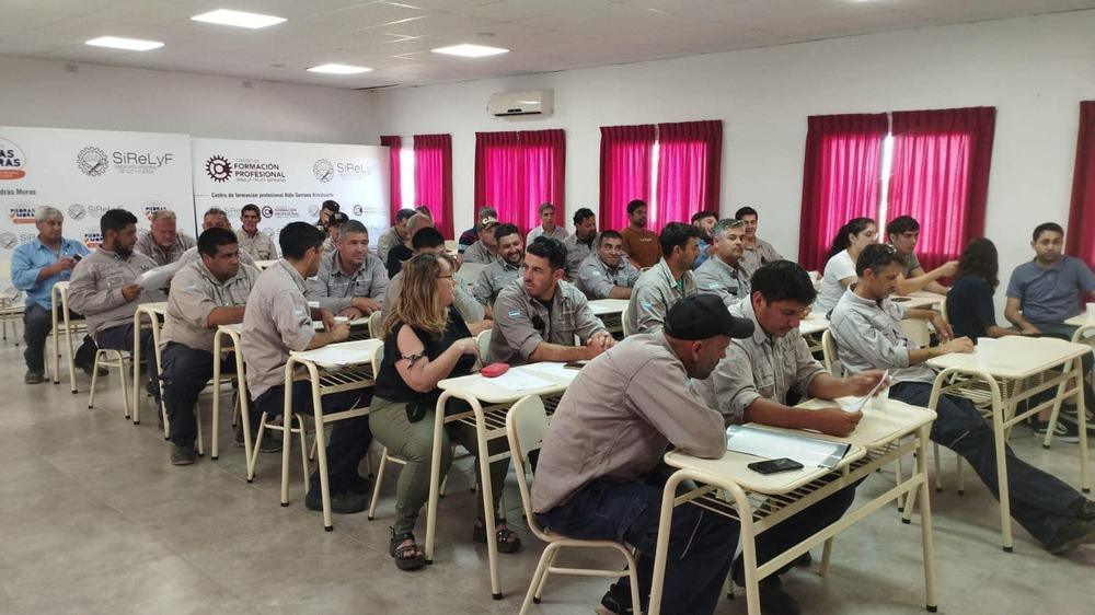 19c84f01-86be-4ce9-aa4e-b2a3a3276825