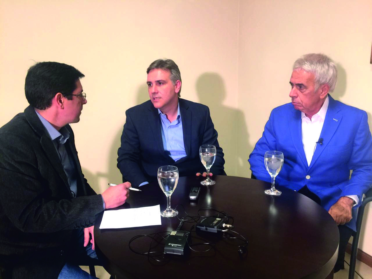 TAPA-LLARYORA-DE LA SOTA