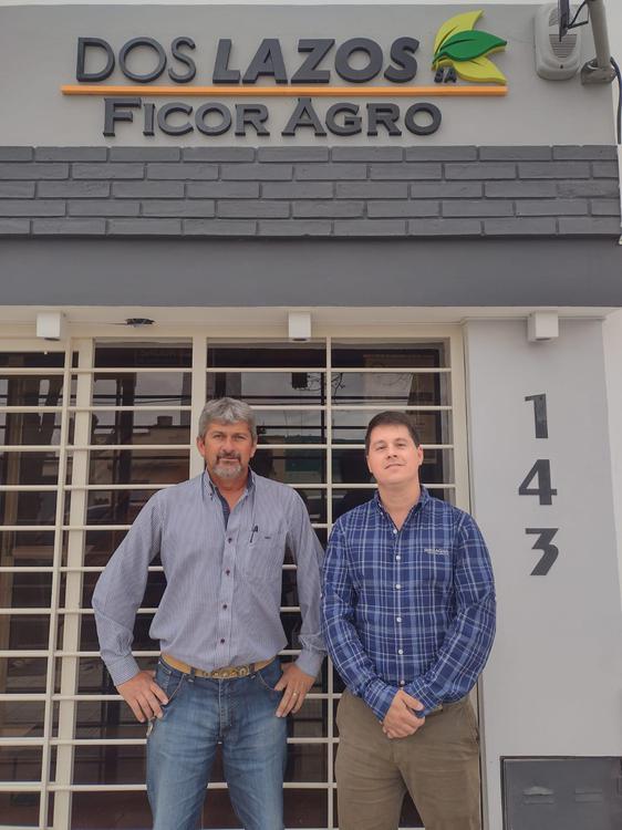 LOCALES Dos Lazos