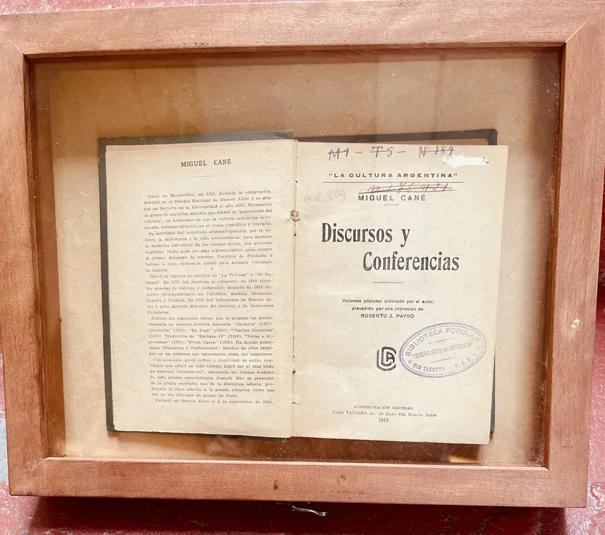 BIBLIOTECA 1