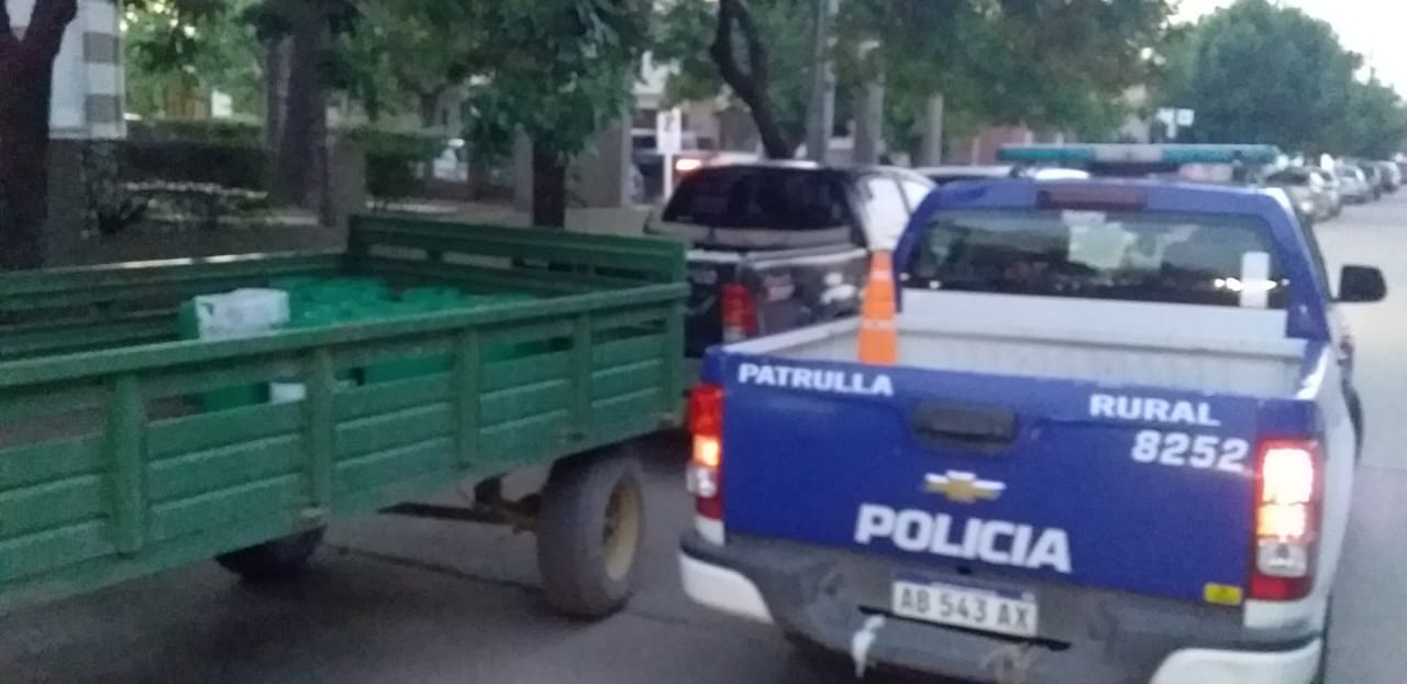 0a6dff50-38e0-40c5-b91e-7b624d893207