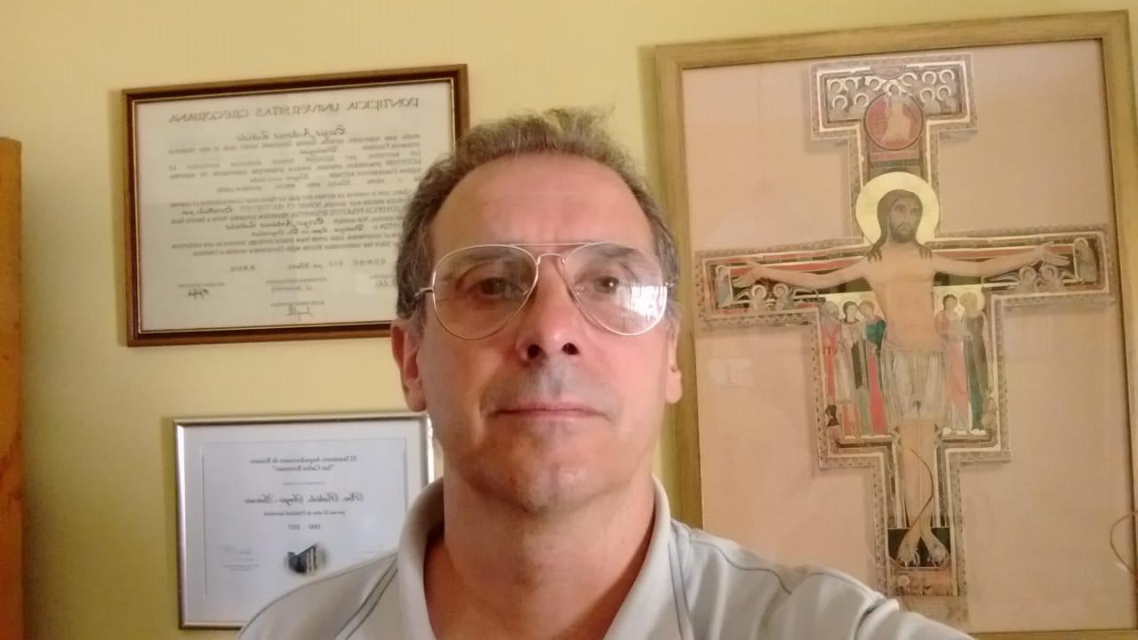 PADRE SERGIO