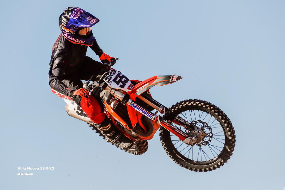 MX 2