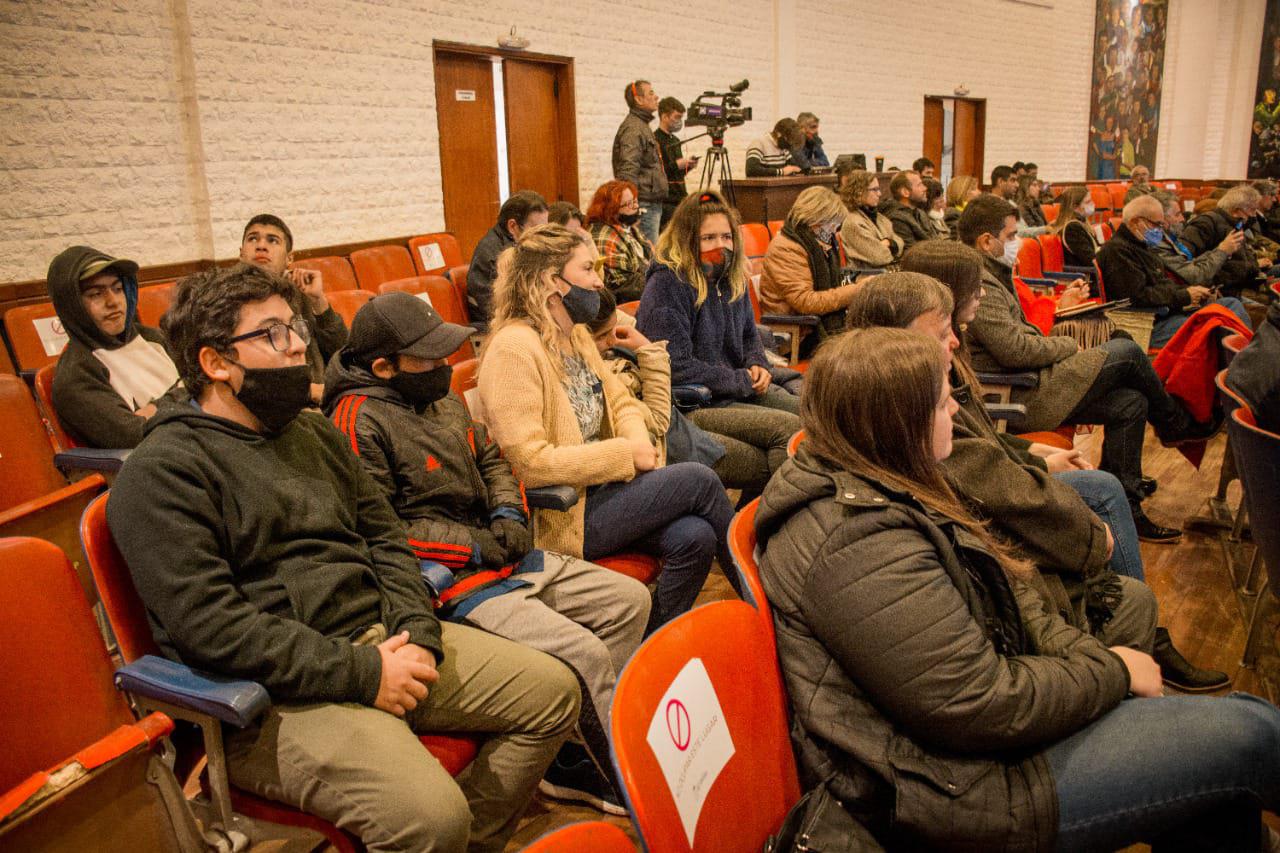 3d811ff3-1682-4e82-ac74-8ad14c54a50d