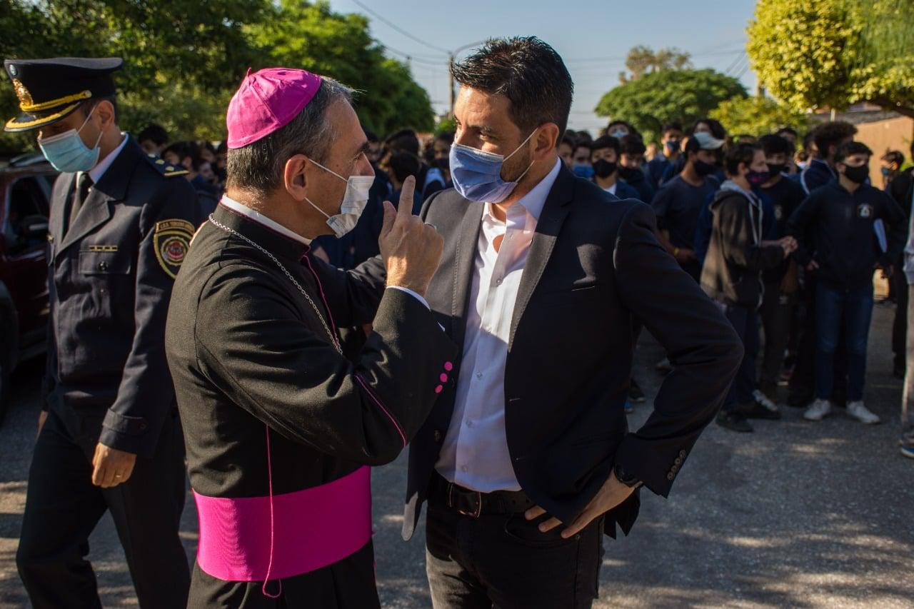 252583076_3064913343632650_8257348855500903400_n