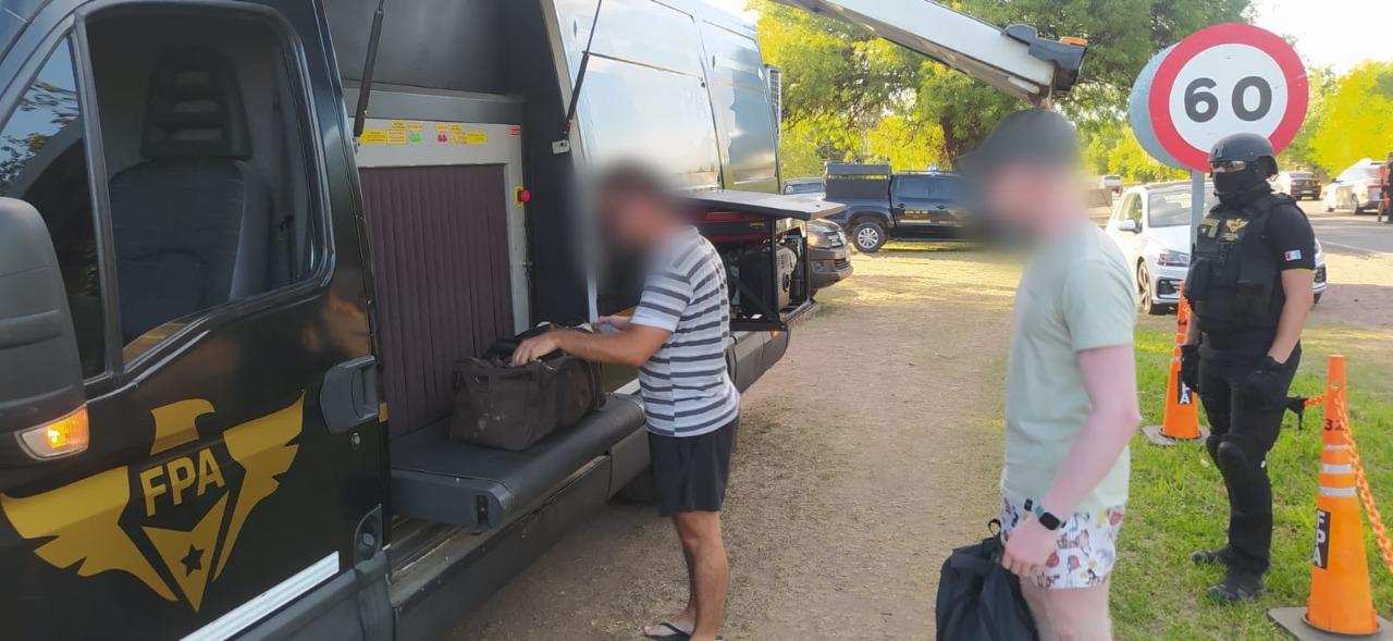 5a748166-6d04-4512-8ba2-18440fb8be92