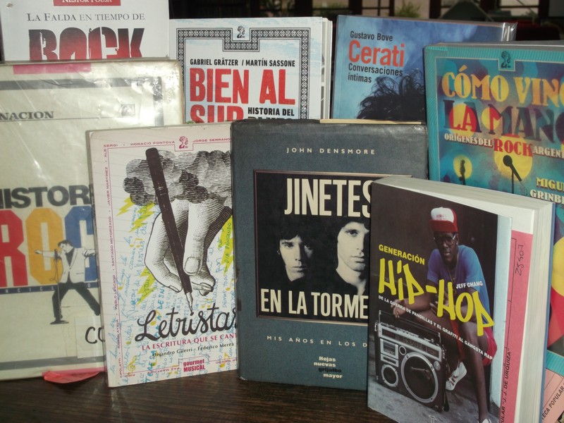 ARTES-DIA DEL LIBRO ROCK