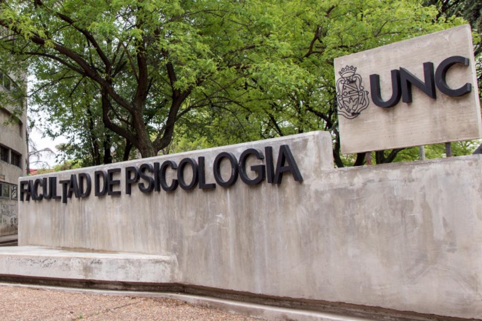 F.Psicologia-UNC
