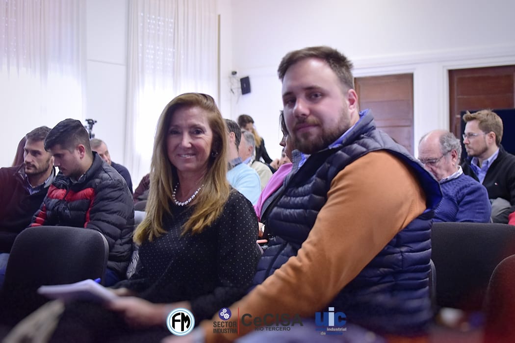 1a09144c-7035-4048-a034-e36baec53055